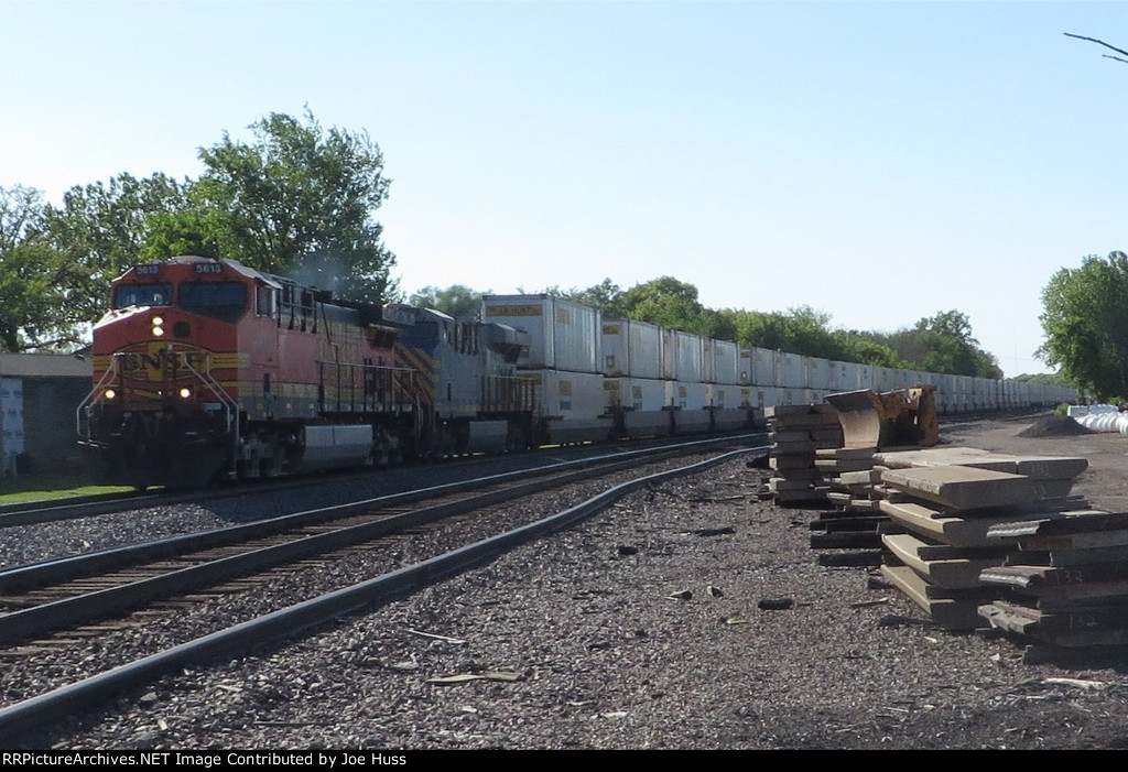 BNSF 5413 East